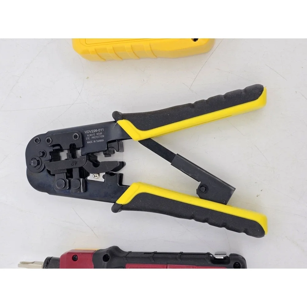 4 Lot - Klein Tools Bundle - VDV427-300, VDV226-011, VDV500-706T & VDV500-705P